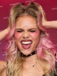 Harley Quinn X SHEGLAM To Dye For Temporary Hair Dye Powder